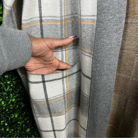 MAX STUDIO | Plaid Cardigan - Picture 6 of 8